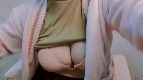 anacutieee online show from 02-10-26, 02:04