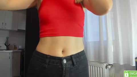 Snapshot of anahi1993 chatting on 09-13-25, 04:12 Anahi online show from 09-13-25, 04:12