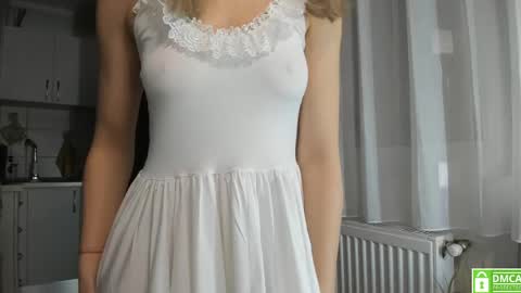 Anahi online show from 04-03-26, 03:48