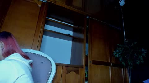 Anahi online show from 01-07-26, 02:47