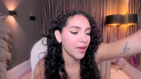 Anahi Curlie online show from 06-02-26, 11:12