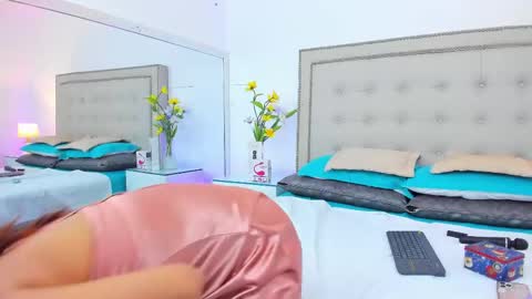 Snapshot of anahirivera chatting on 03-01-25, 02:44 Anahi Rivera online show from 03-01-25, 02:44