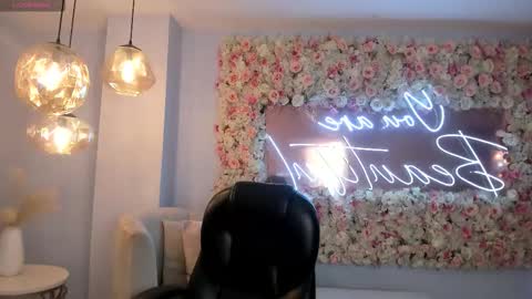 Anais Nin  online show from 02-18-26, 11:06