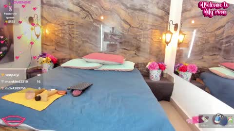 Snapshot of analia_smith chatting on 01-31-25, 06:24 Analia smith online show from 01-31-25, 06:24