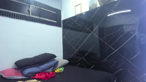 Analia smith online show from 01-18-26, 04:27