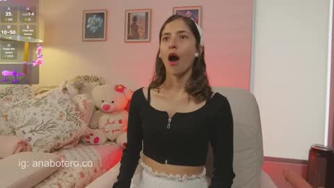 Snapshot of anam8 chatting on 11-06-25, 07:59 Ana Mara Botero online show from 11-06-25, 07:59