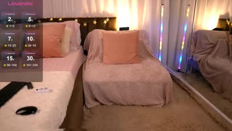 Anna online show from 02-12-25, 04:33