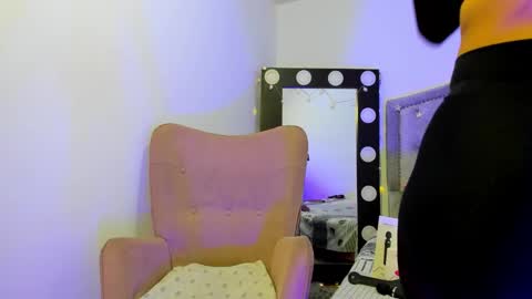 ana online show from 01-12-26, 02:44