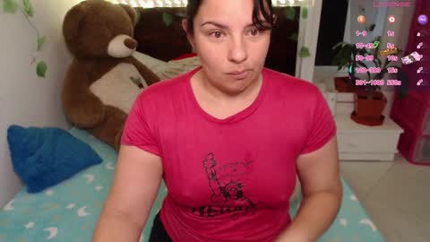 Snapshot of anaspark chatting on 12-18-24, 08:42 Ana online show from 12-18-24, 08:42