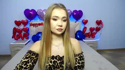 anastacyyellig online show from 02-10-25, 04:47