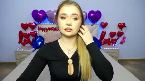 anastacyyellig online show from 02-11-25, 03:51