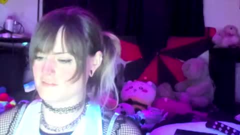 Snapshot of anchew chatting on 08-02-26, 07:07 ANIME NIGHTS JOIN OUR DISCORD online show from 08-02-26, 07:07