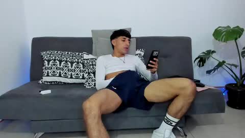 Snapshot of ander_012 chatting on 04-27-26, 09:35 Ander Arias online show from 04-27-26, 09:35