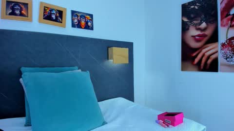 Andrea online show from 03-13-26, 12:34