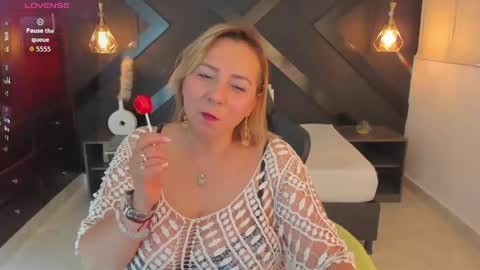 A N D R E online show from 05-21-26, 01:45