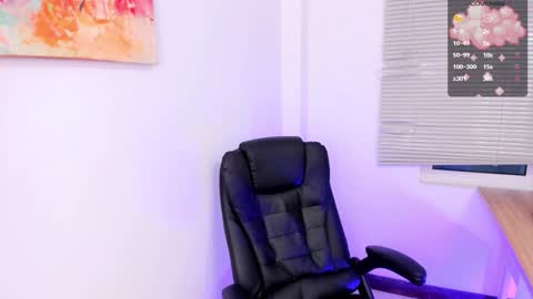 Snapshot of andre_u2 chatting on 11-05-25, 09:04 andre online show from 11-05-25, 09:04