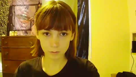 Snapshot of andrea_davenport chatting on 11-12-25, 06:30 andrea online show from 11-12-25, 06:30