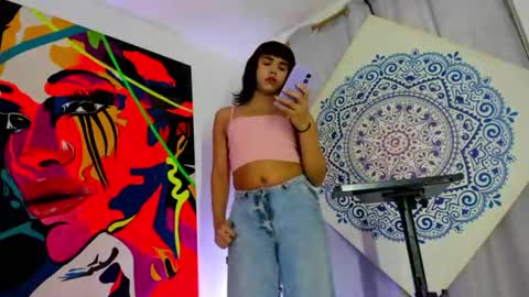 Snapshot of andrea_giraldo_ chatting on 06-18-26, 09:30 Andrea online show from 06-18-26, 09:30
