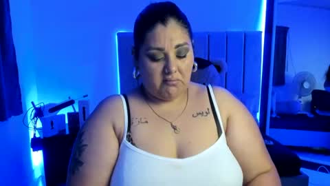 Snapshot of andreaakinky chatting on 10-19-25, 08:26 andreaakinky online show from 10-19-25, 08:26