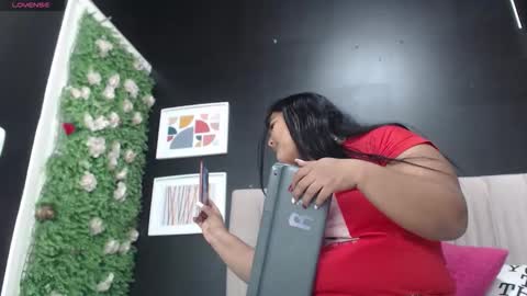 Snapshot of andreabigboobs_ chatting on 09-27-25, 07:57 andreabigboobs_ online show from 09-27-25, 07:57