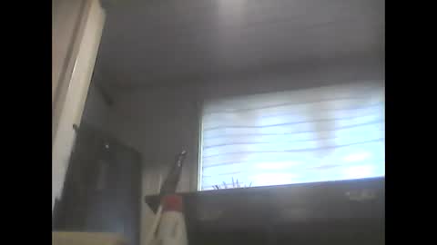 Snapshot of andreasdeep69 chatting on 10-21-25, 10:43 andreasdeep69 online show from 10-21-25, 10:43