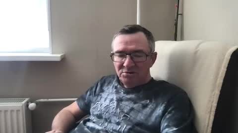andreass60 online show from 05-06-26, 07:24