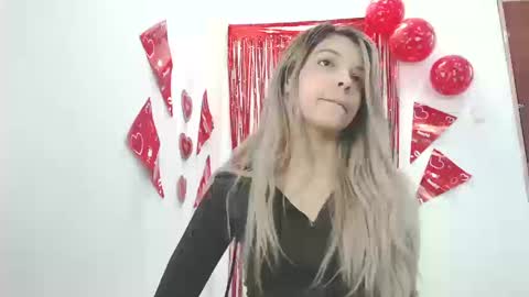 Snapshot of andreau_19 chatting on 09-19-25, 01:56 andreau 19 online show from 09-19-25, 01:56