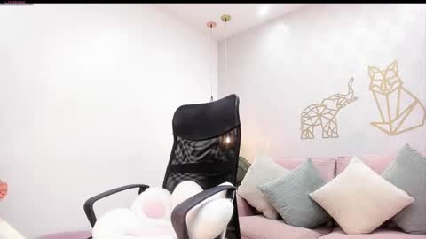 Andre Castaneda online show from 02-26-25, 05:09