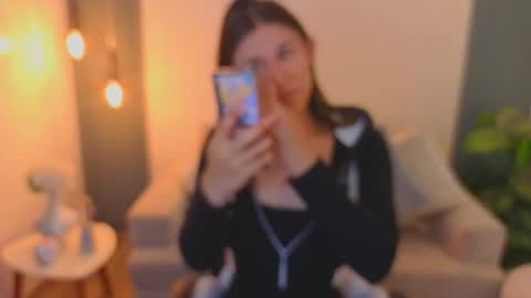 Andre Castaneda online show from 04-11-26, 06:34