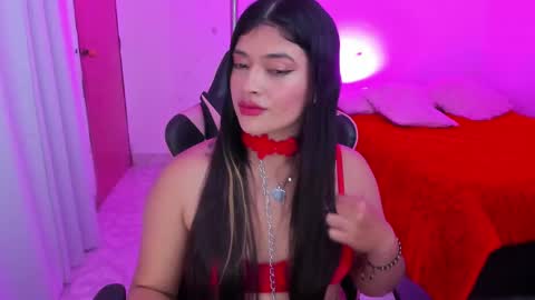 Snapshot of andreeart chatting on 03-08-25, 03:39 ig online show from 03-08-25, 03:39