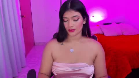 Snapshot of andreeart chatting on 03-10-25, 05:33 ig online show from 03-10-25, 05:33