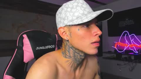 andrees_s online show from 10-04-25, 03:59