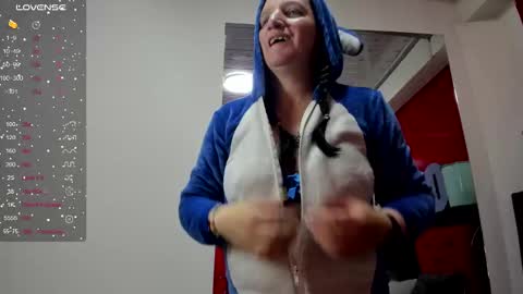 andre online show from 10-30-25, 03:19