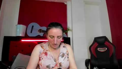 andre online show from 11-25-25, 03:17