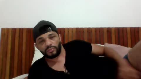 Snapshot of andreloko123 chatting on 01-21-25, 02:22 andreloko123 online show from 01-21-25, 02:22