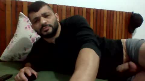 Snapshot of andreloko123 chatting on 11-10-25, 01:15 andreloko123 online show from 11-10-25, 01:15