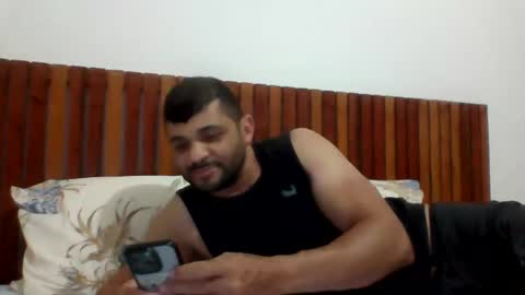 Snapshot of andreloko123 chatting on 11-18-25, 12:49 andreloko123 online show from 11-18-25, 12:49