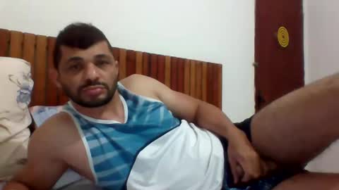 Snapshot of andreloko123 chatting on 11-24-25, 01:16 andreloko123 online show from 11-24-25, 01:16