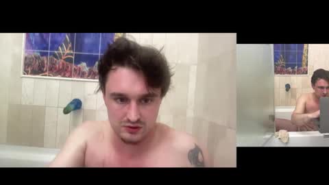 Snapshot of andrenoma427 chatting on 10-25-25, 03:36 andrenoma427 online show from 10-25-25, 03:36