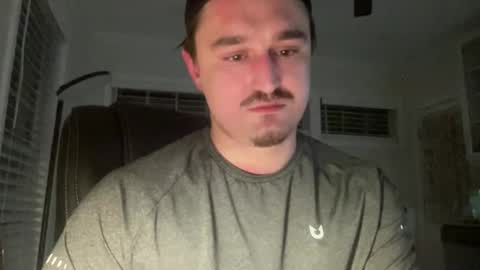 Snapshot of andrenoma427 chatting on 11-29-25, 02:58 andrenoma427 online show from 11-29-25, 02:58