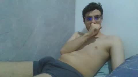 andres129494 online show from 01-17-26, 01:32