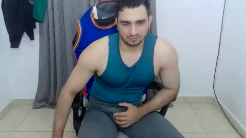 Snapshot of andres180950734 chatting on 06-03-26, 11:32 andres180950734 online show from 06-03-26, 11:32