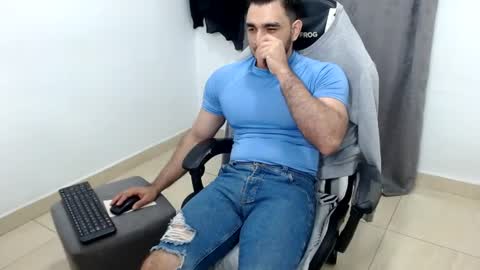 Snapshot of andres180950734 chatting on 07-02-26, 11:11 andres180950734 online show from 07-02-26, 11:11