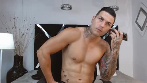 insta andres clark  online show from 02-10-25, 09:04