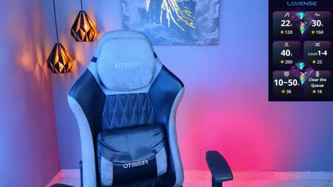 Snapshot of andresfiit chatting on 05-15-26, 12:34 Andres online show from 05-15-26, 12:34