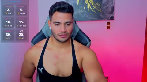 Snapshot of andresfiit chatting on 05-28-26, 01:41 Andres online show from 05-28-26, 01:41