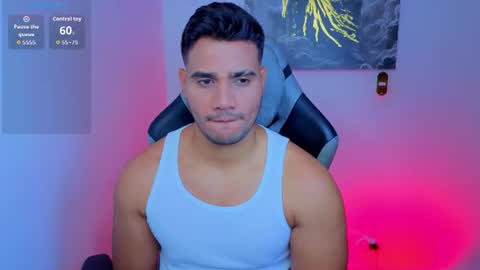Snapshot of andresfiit chatting on 06-15-26, 12:29 Andres online show from 06-15-26, 12:29