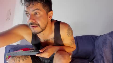 Andres online show from 01-12-26, 04:56