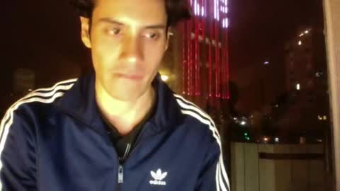 Snapshot of andrestorres0 chatting on 01-06-25, 01:42 Andres Torres online show from 01-06-25, 01:42