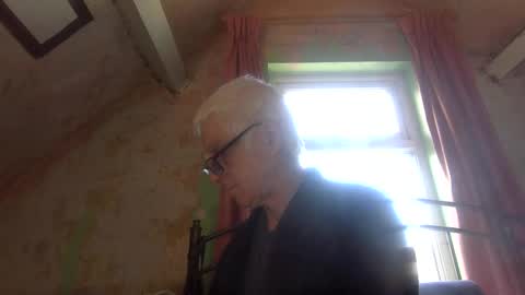Andrew online show from 04-21-26, 11:49